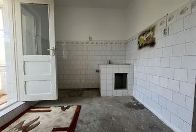 Apartament cu 2 camere decomandat, zona Lipovei - 9