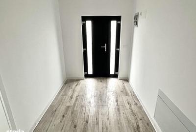 Casă cu 4 camere cu Teren 500 Mp în Holboca - 5