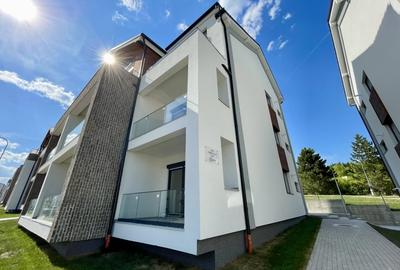 Apartament cu 2 camere decomandat în Cristian