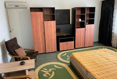 Garsonieră decomandată, mobilată în Inel II