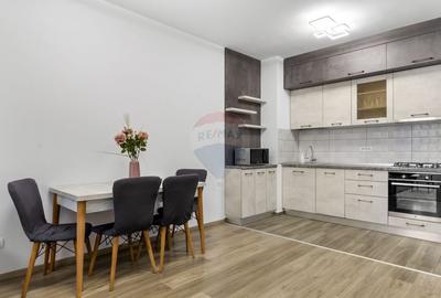 Apartament cu 2 camere semidecomandat, mobilat în UTA - 8