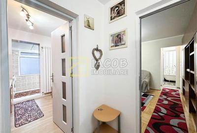 Apartament cu 2 camere semidecomandat în Zimbru