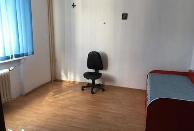 Apartament cu 2 camere decomandat în Sud - 4