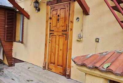 Casă cu 3 camere cu Teren 300 Mp în Păulești - 1