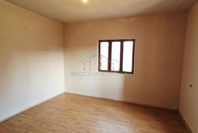 Casă cu 3 camere în Brădești - 4