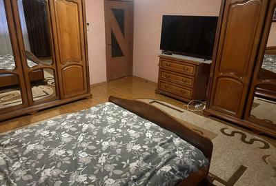 Casă cu 6 camere în Steaua - 2