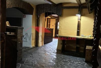 Spațiu comercial, de 180 mp, în Central - 18
