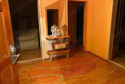 Apartament cu 4 camere decomandat în Central - 8