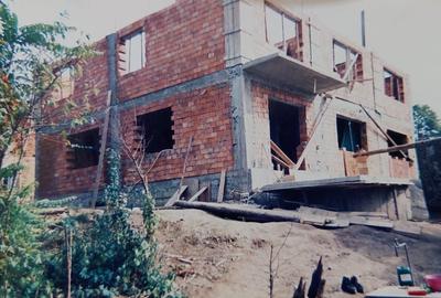 Casă cu 4 camere în Central - 5