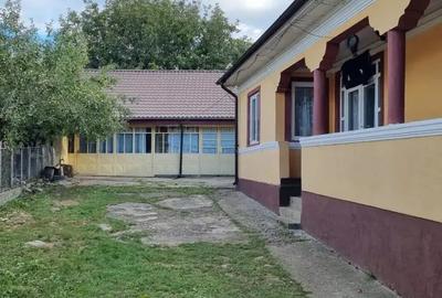 Casa de vanzare - 2