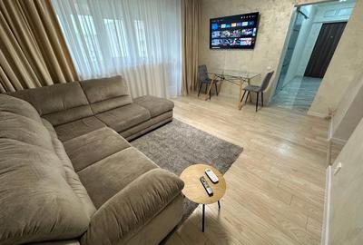 Apartament cu 3 camere decomandat în Lujerului
