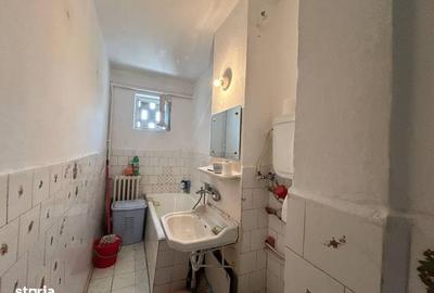 Apartament cu 2 camere semidecomandat, mobilat în Craiovița Nouă - 1