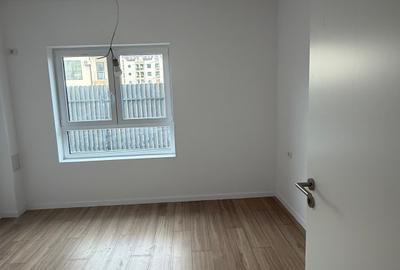 Apartament cu 3 camere decomandat în Central - 3