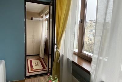 Apartament cu 3 camere semidecomandat în Berceni - 6