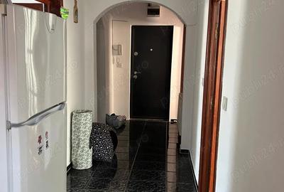 Apartament spa?ios de vanzare, ultracentral, 4 camere , decomandat, 99 mp - 8