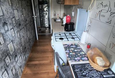 Garsonieră decomandată în Viziru 1 - 4