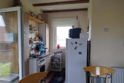 Casă cu 5 camere cu Teren 350 Mp în Central