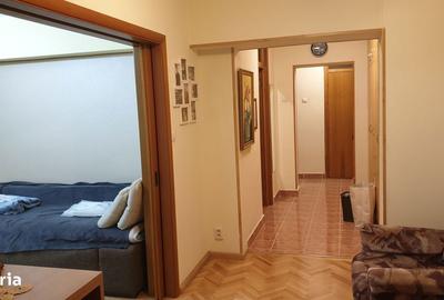 Apartament cu 3 camere decomandat în Sebastian - 8
