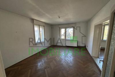 Casa cu 2 apartamente si teren generos-zona centrala, potent - 5