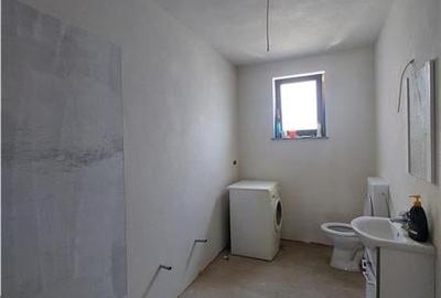PRET REDUS!!! Casa parter cu pod mansardabil in Livada - 9