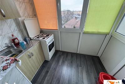 Apartament cu 2 camere decomandat în Tolstoi - 9