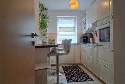 Apartament cu 3 camere decomandat în Tractorul - 6