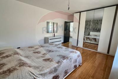 Casă individuală cu 4 camere cu Canalizare în Sud - 7