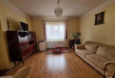 P.F. Vand casa in Floresti - 5