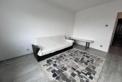 Apartament cu 2 camere semidecomandat în Minerul - 1