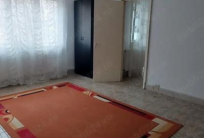 Apartament cu 2 camere semidecomandat în Casa de Cultură - 3