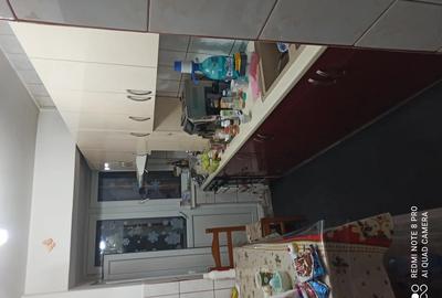 Apartament cu 3 camere decomandat în Micro 13 - 7