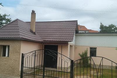 Casă cu 4 camere cu Teren 480 Mp în Beclean - 2