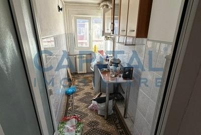 Comision 0%, apartament 3 camere cf.1 semidecomandat in Micro III - 7