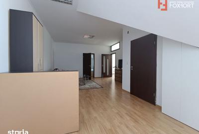 Apartament cu 2 camere semidecomandat în Moșnița Nouă
