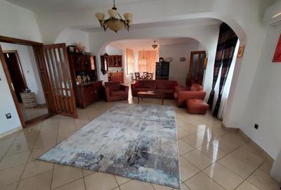 Casă cu 5 camere cu Teren 947 Mp în Aradul Nou - 5