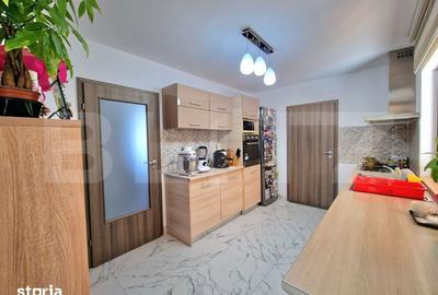 Casă cu 6 camere cu Garaj în Gilău - 3