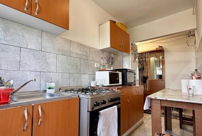 Apartament cu 2 camere semidecomandat în Rogerius