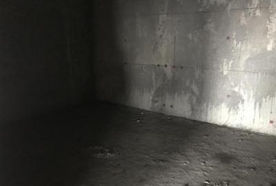 Casă individuală cu 6 camere cu Garaj în Golești - 9