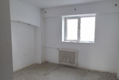Apartament 2 camere de vanzare Zona Trocadero, Constan?a - 3