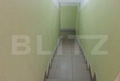 Spațiu comercial, de 500 mp, în Central - 16