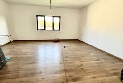Casă cu 4 camere în Chercea - 3