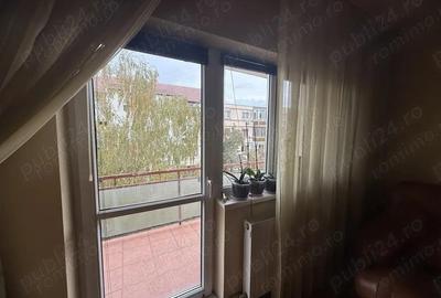 Vand apartament 3 camere decomandate in Zona Soarelui, 70 mp, et.3. Vand apartament 3 camere decomandate in Zona Soarelui, 70 mp, et.3. - 1