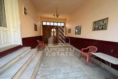 Casa cu 5 camere, 777 mp teren la MOLDOVA VECHE, ideal casa de vacanta - 3