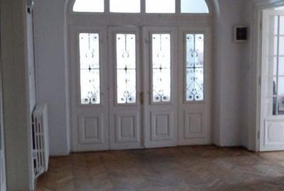 De vanzare Vila interbelica consolidata, Calea Victoriei, Cismigiu - 2