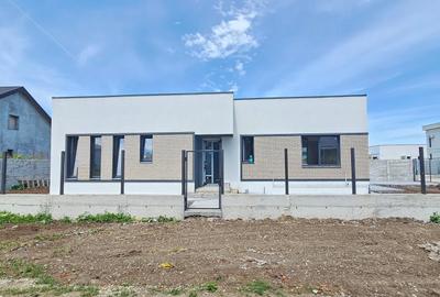 Casă individuală cu 4 camere cu Teren 429 Mp în Berceni - 2