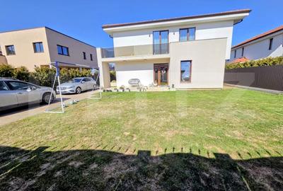 Casă individuală cu 5 camere cu Canalizare în Florești - 1