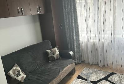 Garsonieră semidecomandată, mobilată în 1 Mai - 1