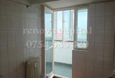 Apartament cu 3 camere decomandat în Titulescu - 10