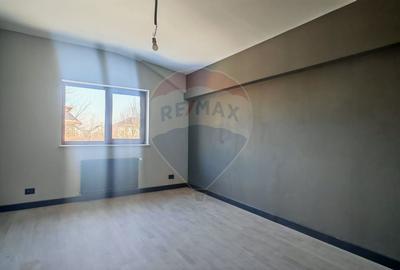 Casă cu 5 camere cu Teren 599 Mp în Corbeanca - 11