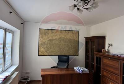 Spațiu comercial, de 100 mp, în Republicii - 2